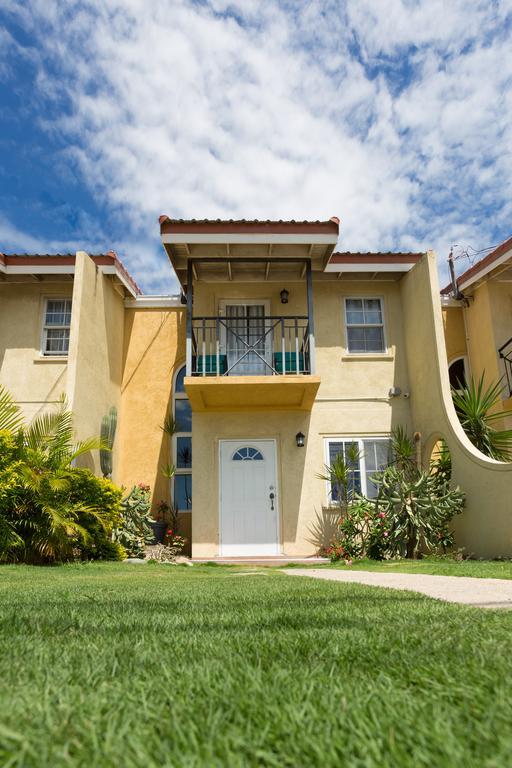 The Oasis I, Portmore Country Club Exterior foto