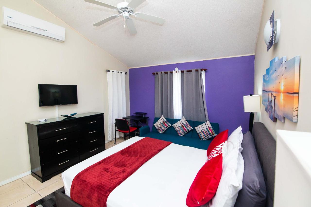 The Oasis I, Portmore Country Club Exterior foto